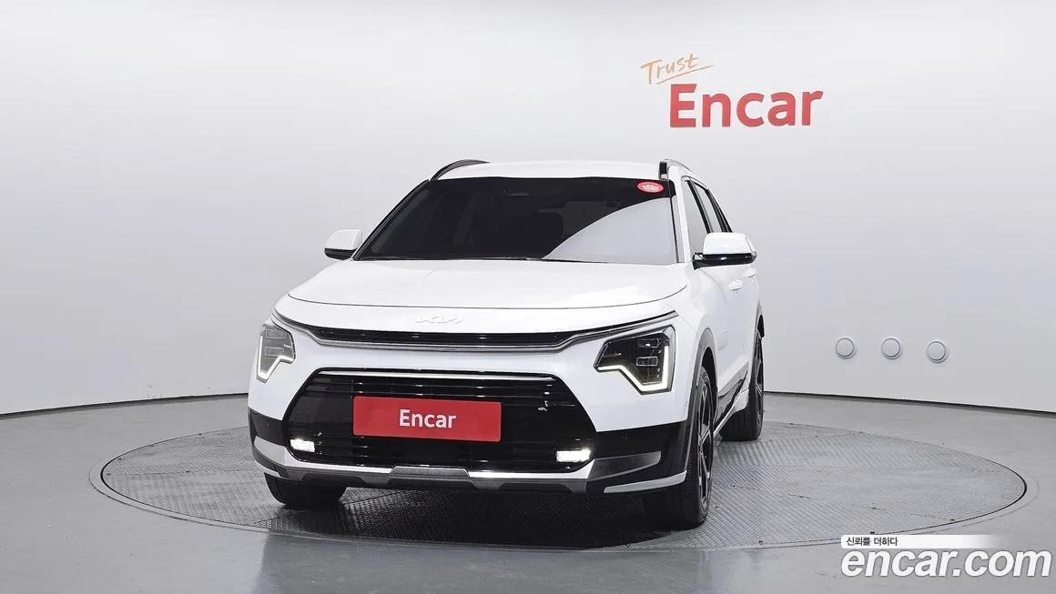 Kia Niro — фото 10