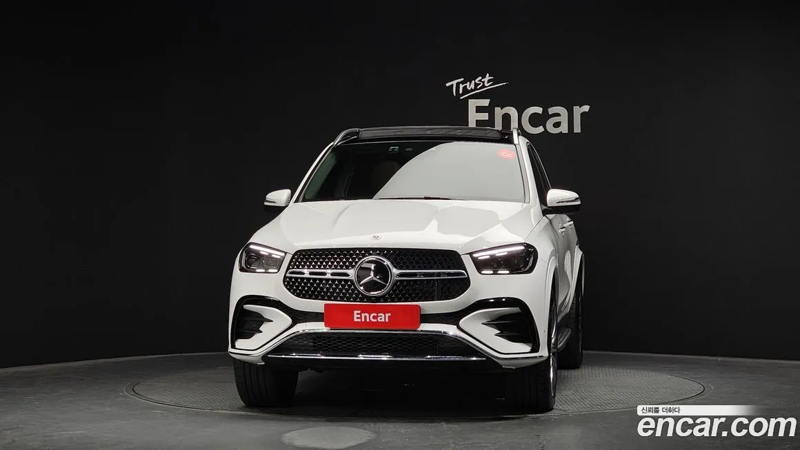Mercedes-Benz GLE-Class — фото 4