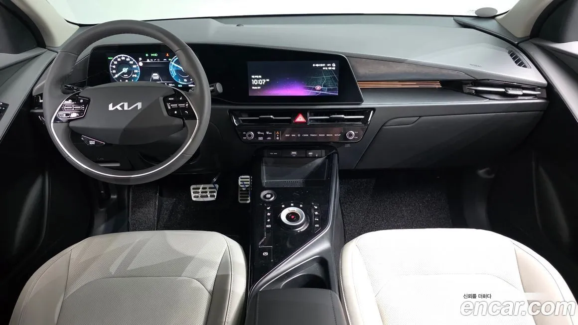 Kia Niro — фото 10