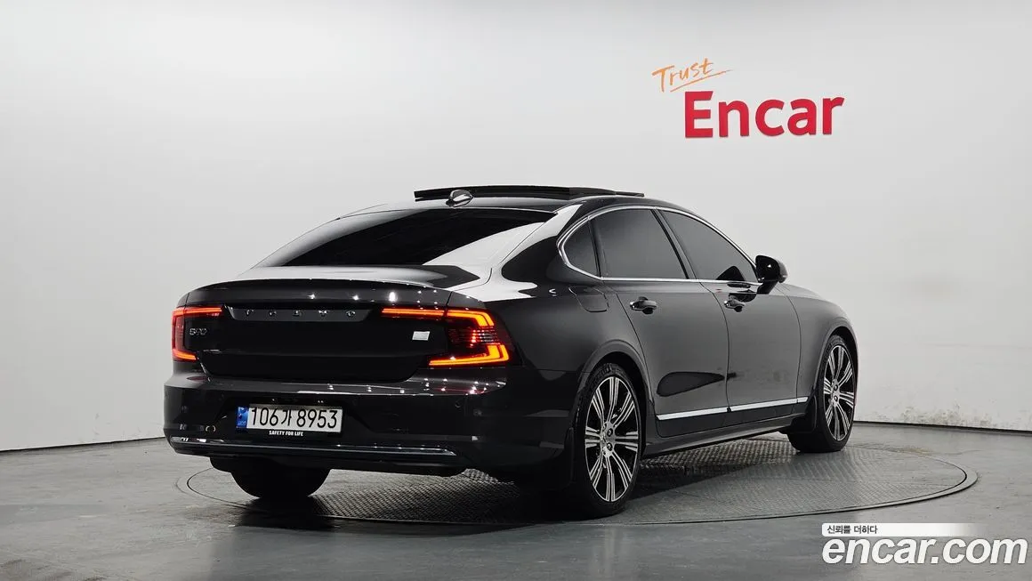 Volvo S90 — фото 10