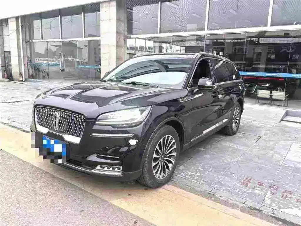 Lincoln Aviator — фото 1