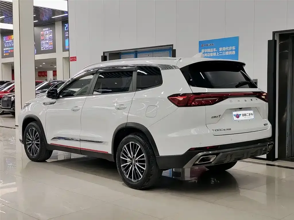 Chery Tiggo 8 PRO — фото 6
