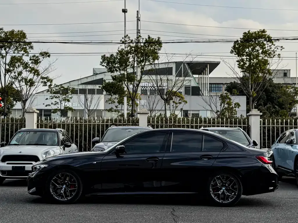 BMW 3 Series — фото 10