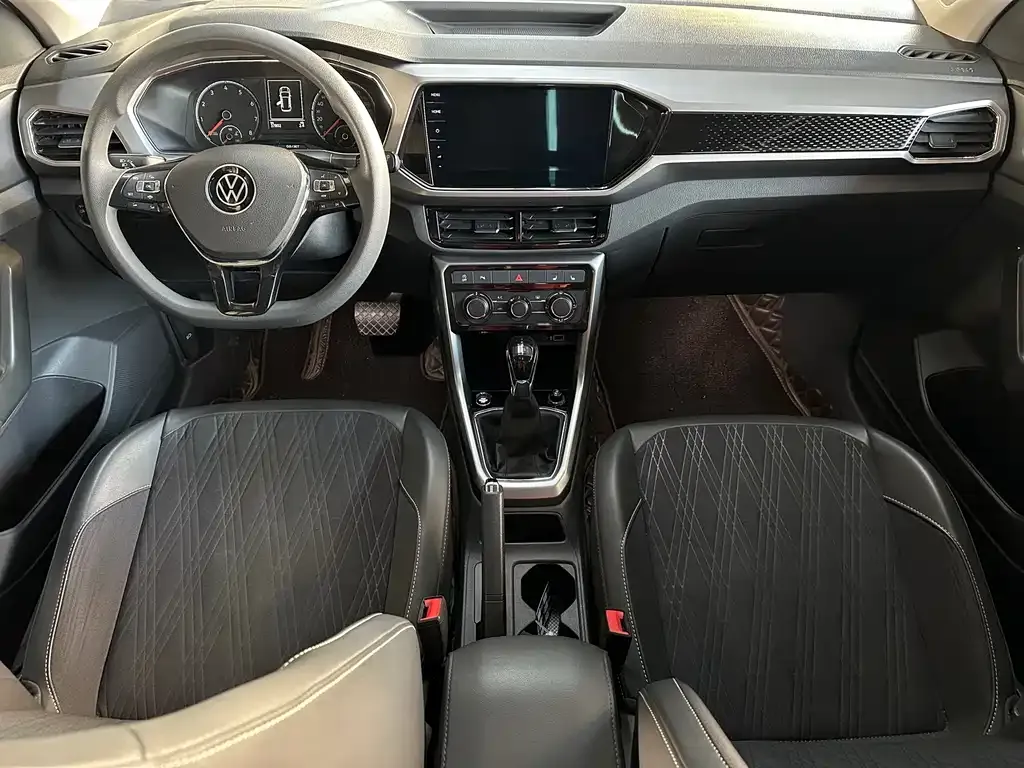 Volkswagen T-Cross — фото 8
