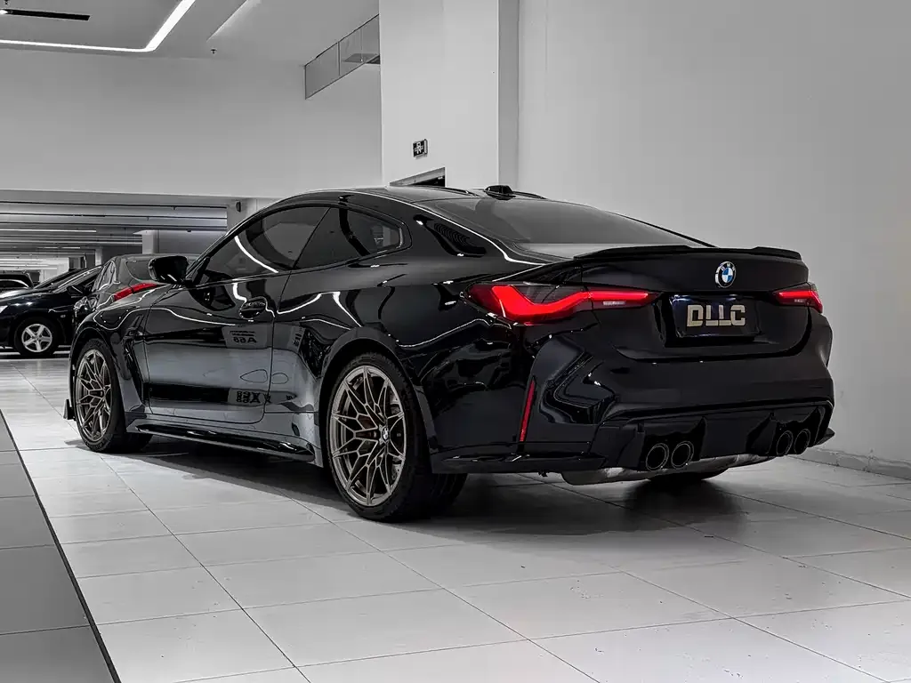 BMW M4 — фото 3