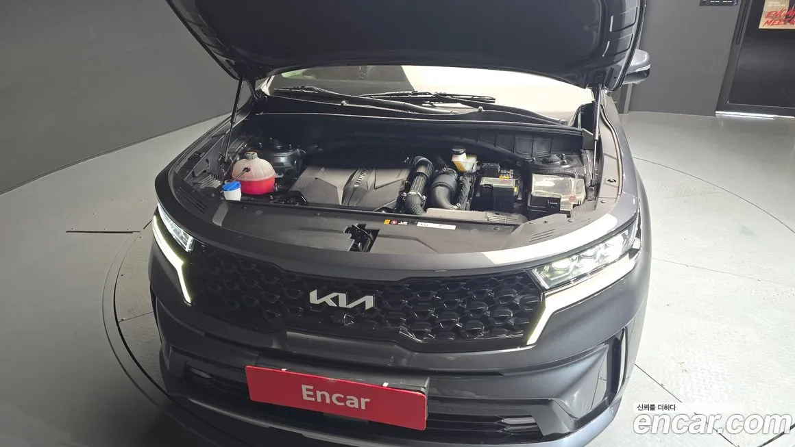 Kia Sorento — фото 5