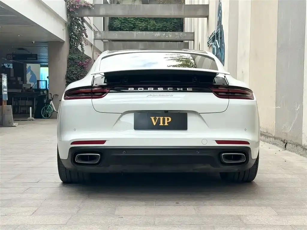 Porsche Panamera — фото 2
