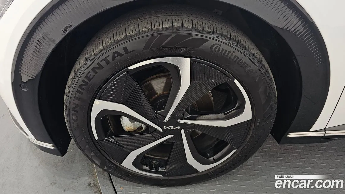 Kia EV6 — фото 4