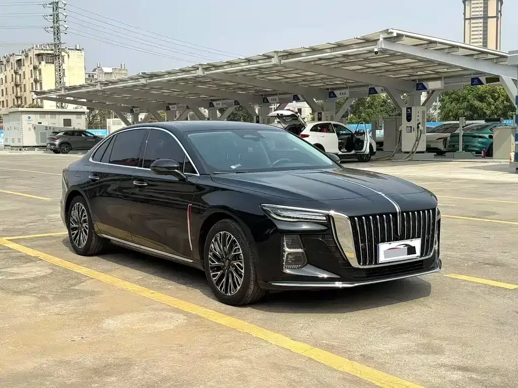 Hongqi H5 — фото 7