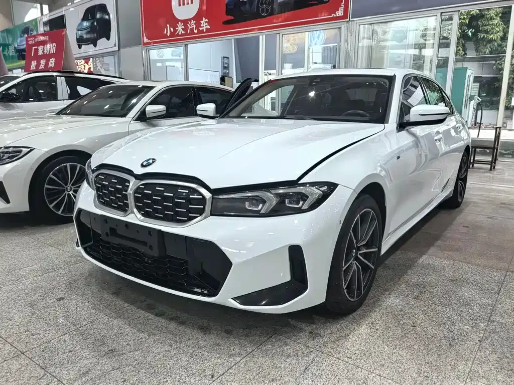 BMW 3 Series — фото 1