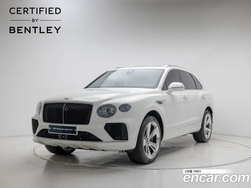 Bentley Bentayga — фото 1