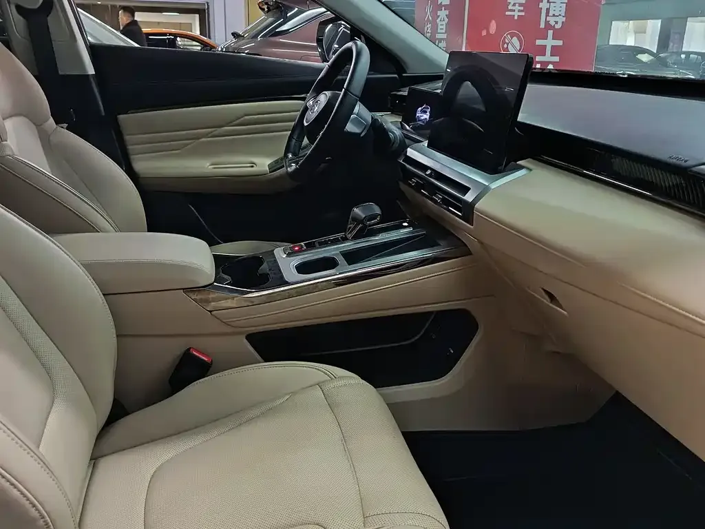 GAC Motor Trumpchi GS4 — фото 5