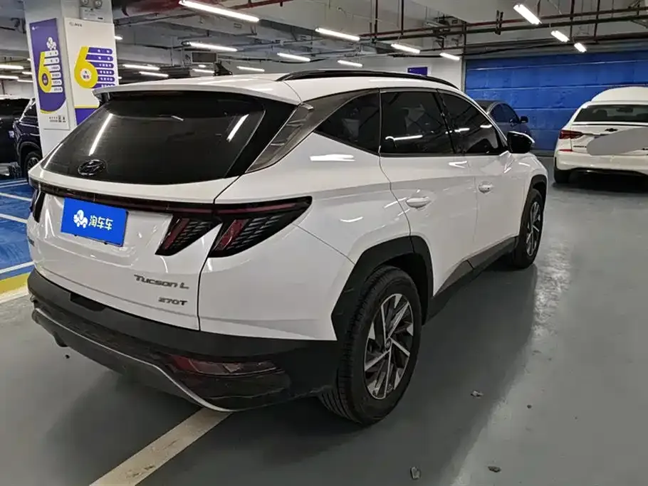 Hyundai Tucson — фото 7