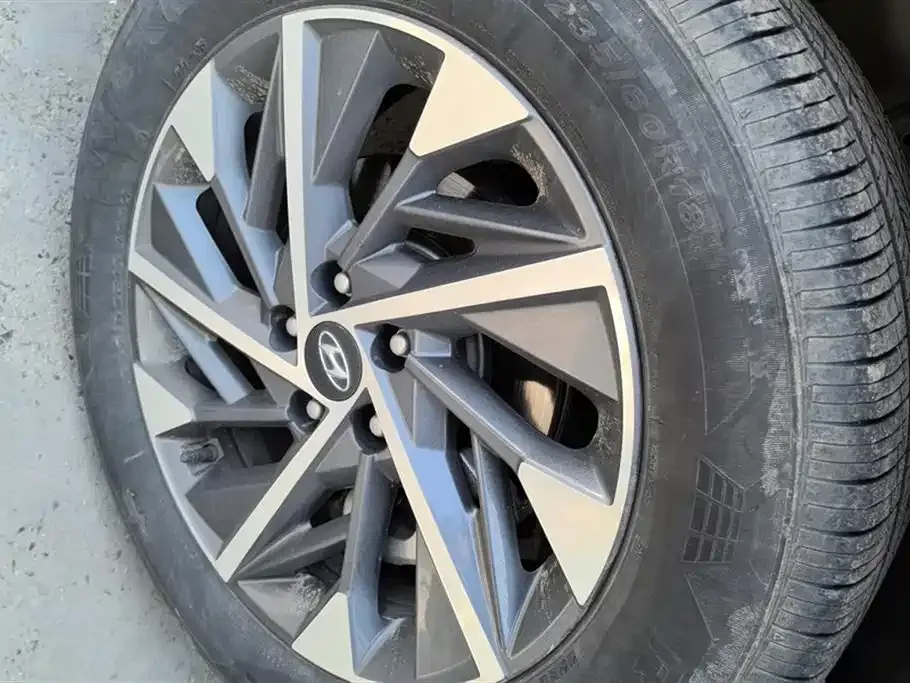 Hyundai Tucson — фото 3