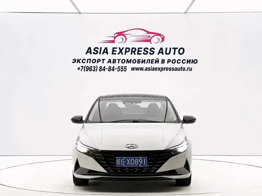 Hyundai Elantra — фото 2