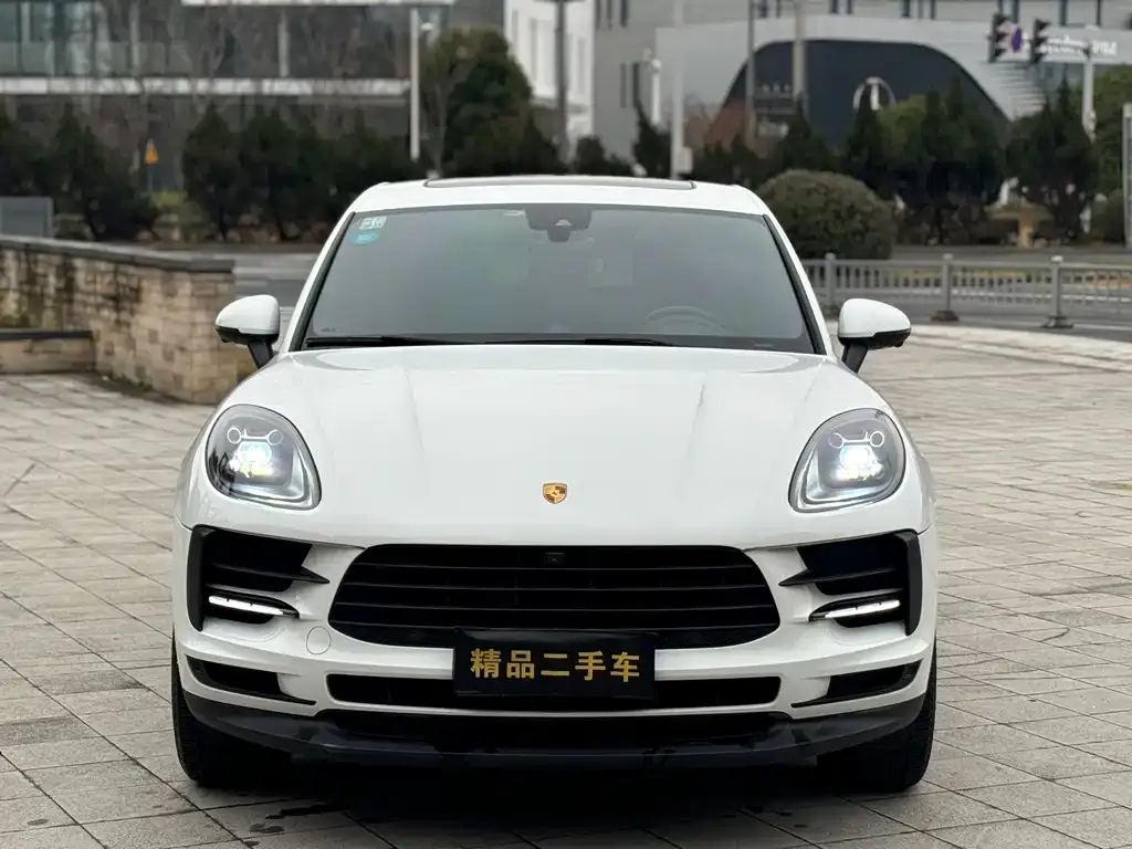 Porsche Macan — фото 5