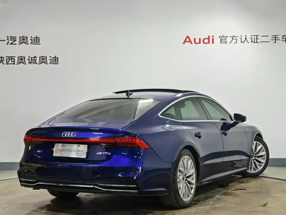 Audi A7 — фото 10