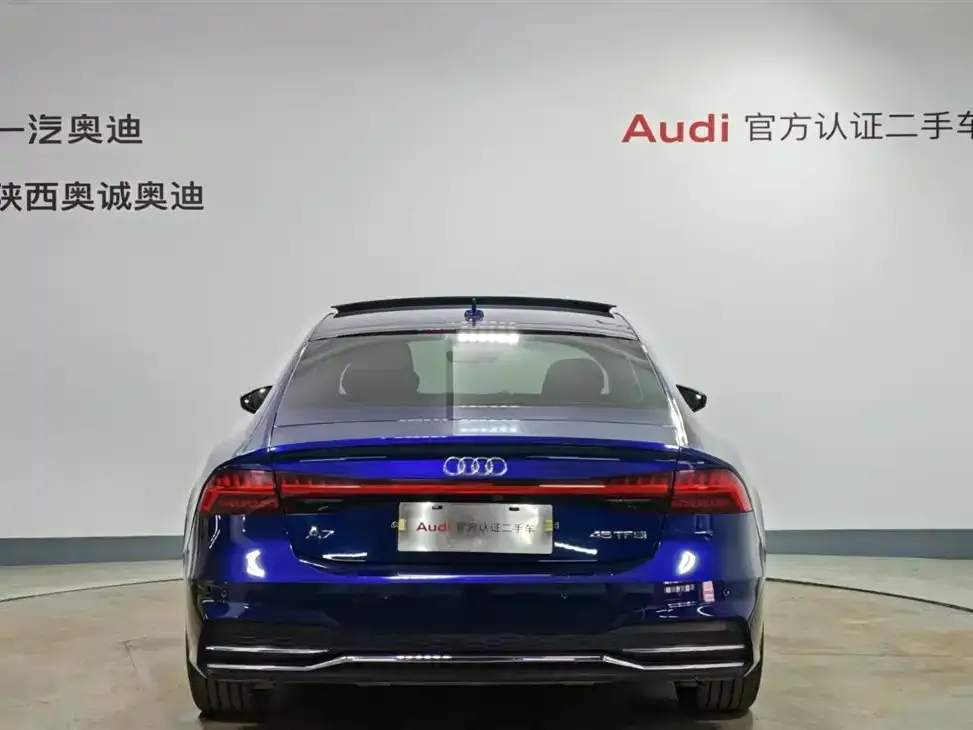 Audi A7 — фото 8