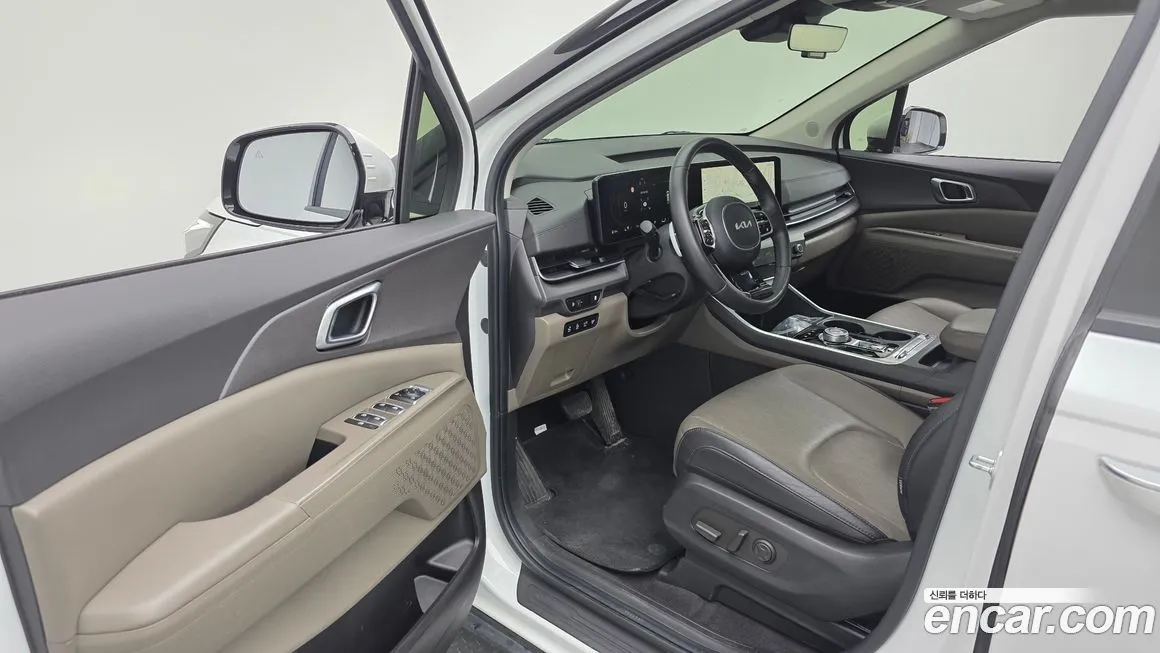 Kia Carnival — фото 2