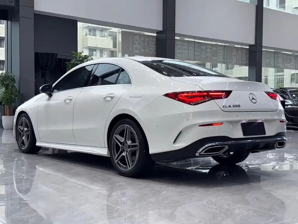 Mercedes-Benz CLA (Import) — фото 2