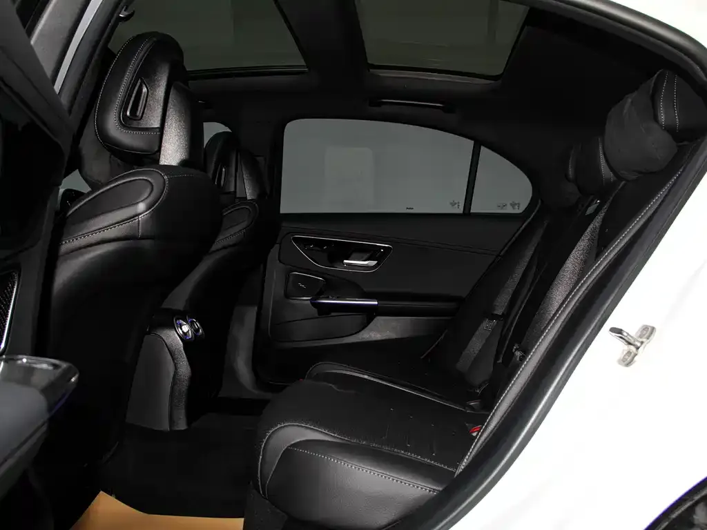 Mercedes-Benz C-Class New Energy — фото 7
