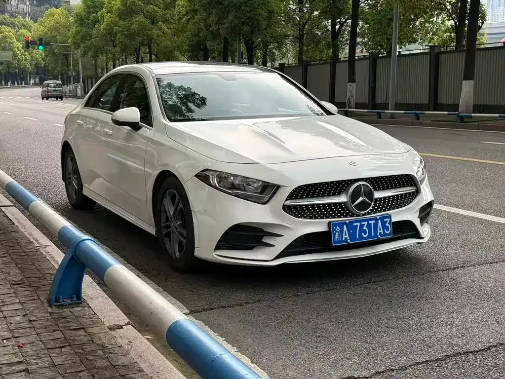 Mercedes-Benz A-Class — фото 7