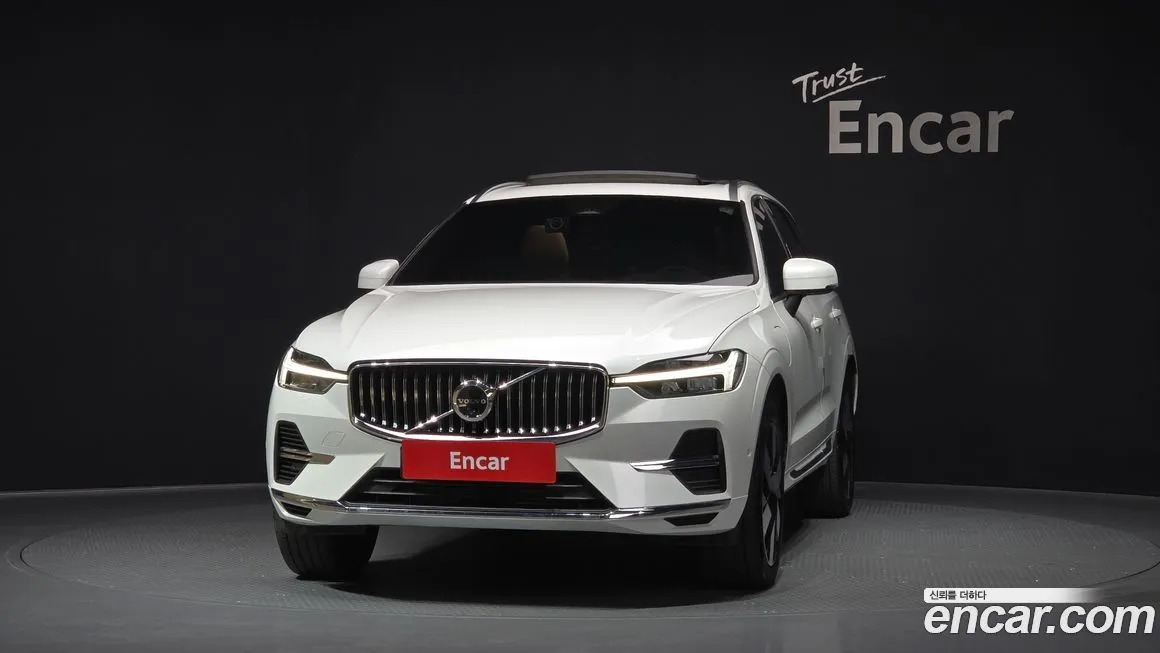 Volvo XC60 — фото 4