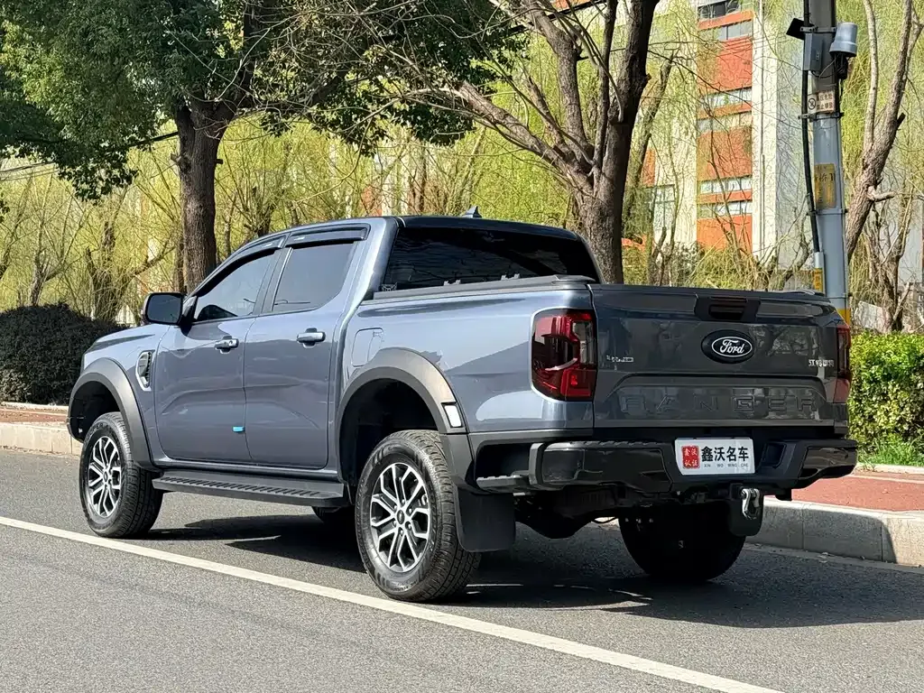 Ford Ranger — фото 10