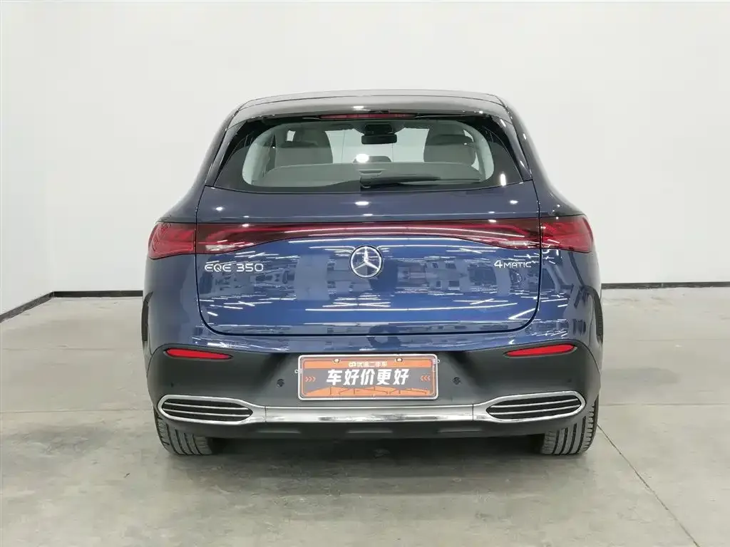 Mercedes-Benz EQE SUV — фото 2