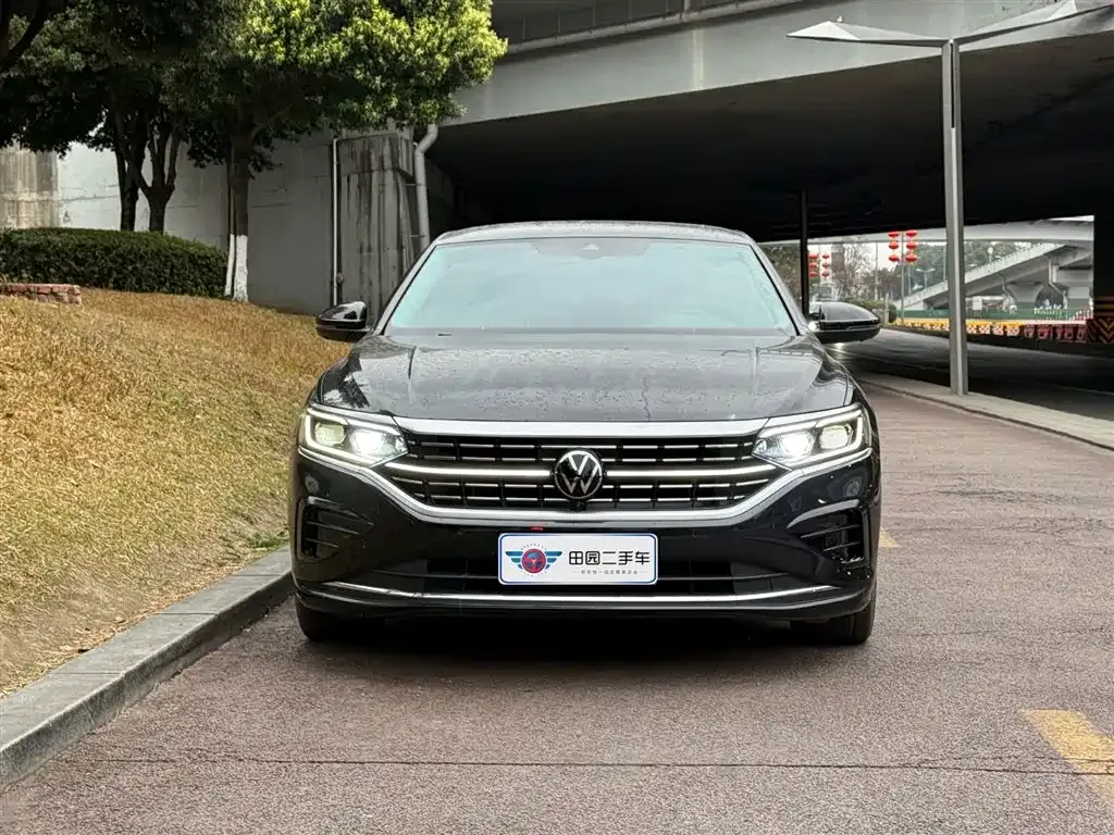 Volkswagen Passat — фото 7