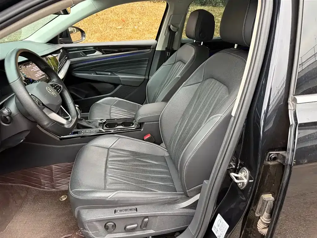 Volkswagen Passat — фото 2