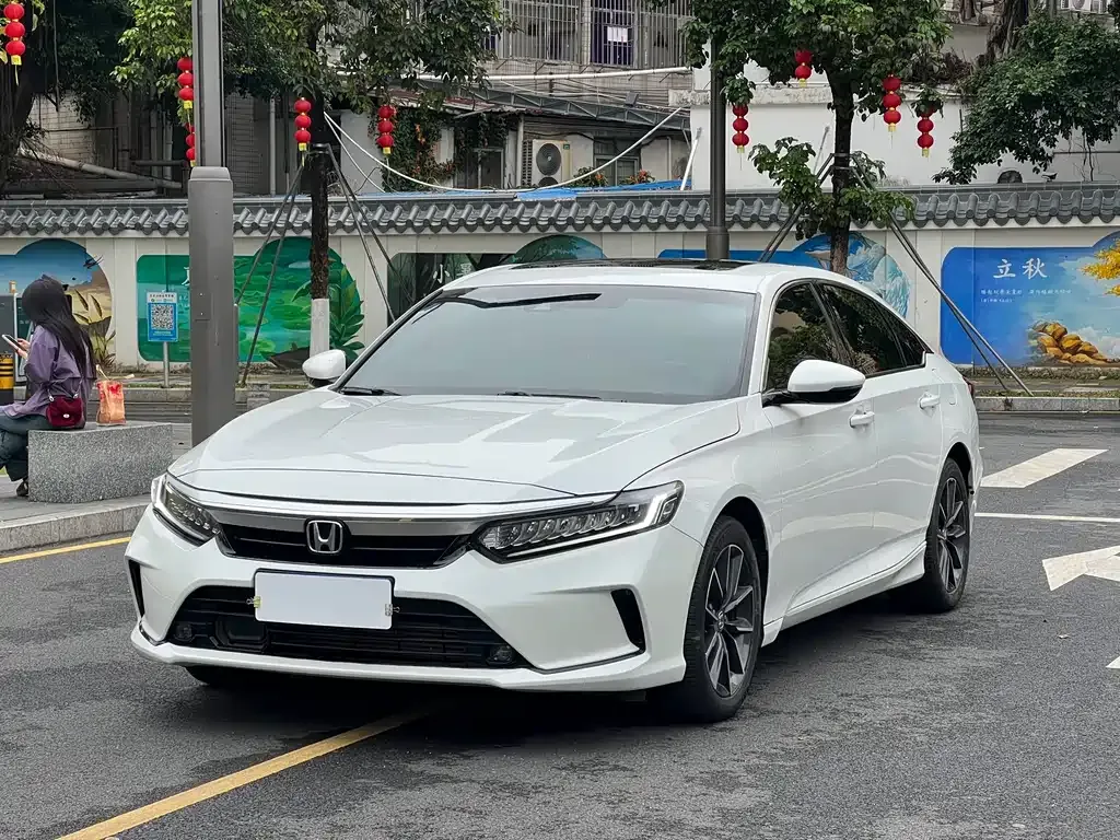 Honda Inspire — фото 6