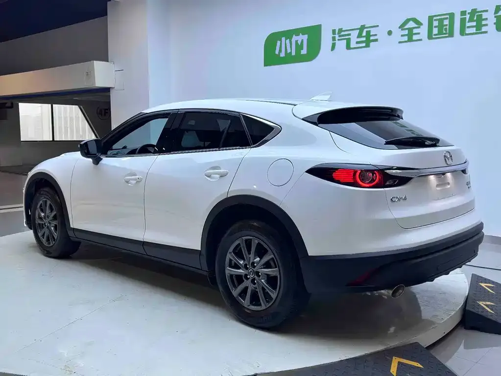 Mazda CX-4 — фото 4