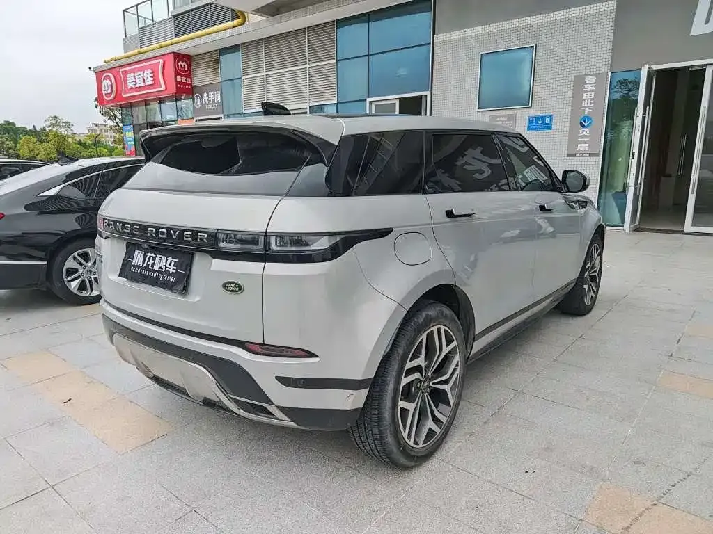 Land Rover Evoque — фото 9
