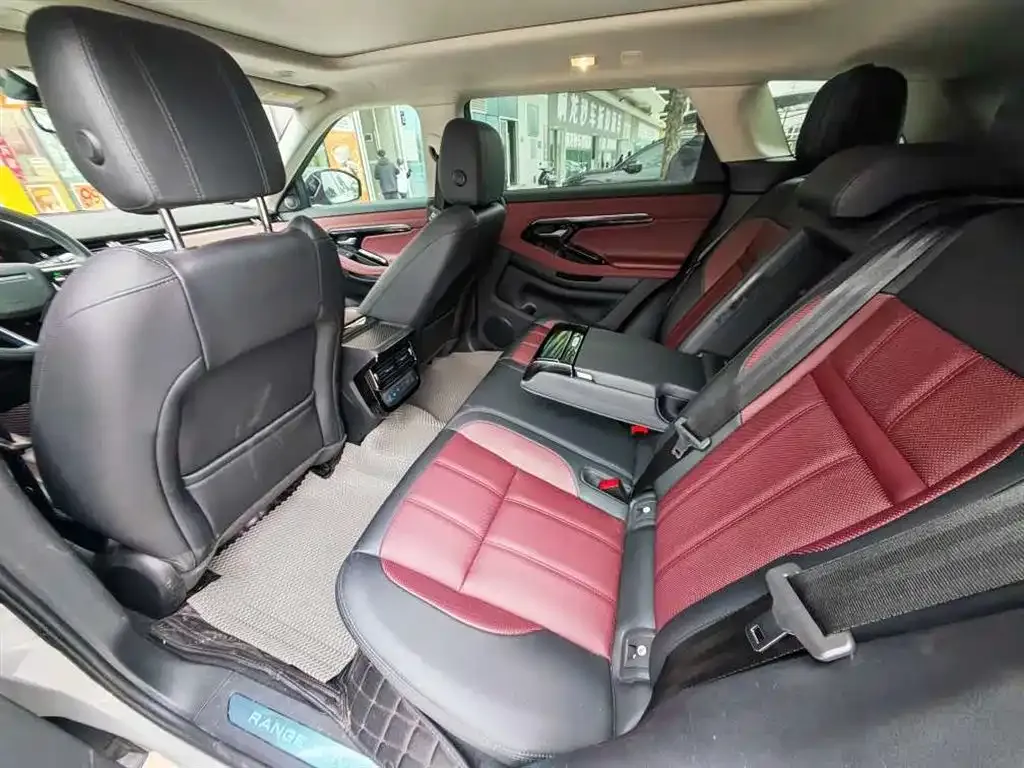 Land Rover Evoque — фото 6