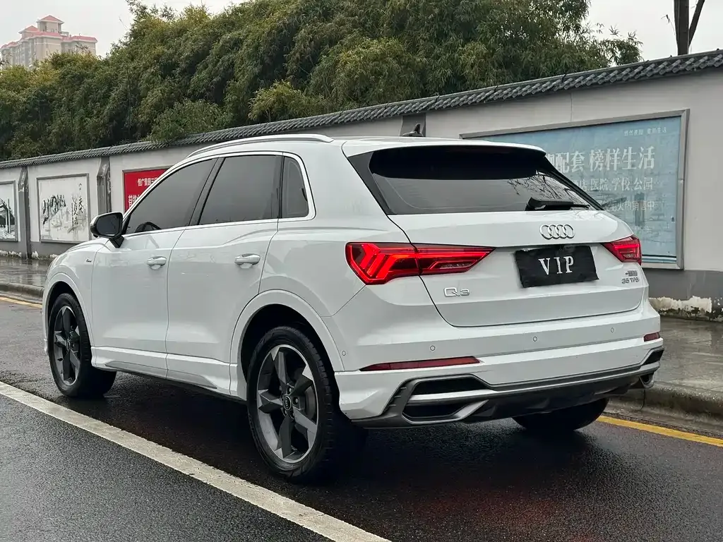 Audi Q3 — фото 6
