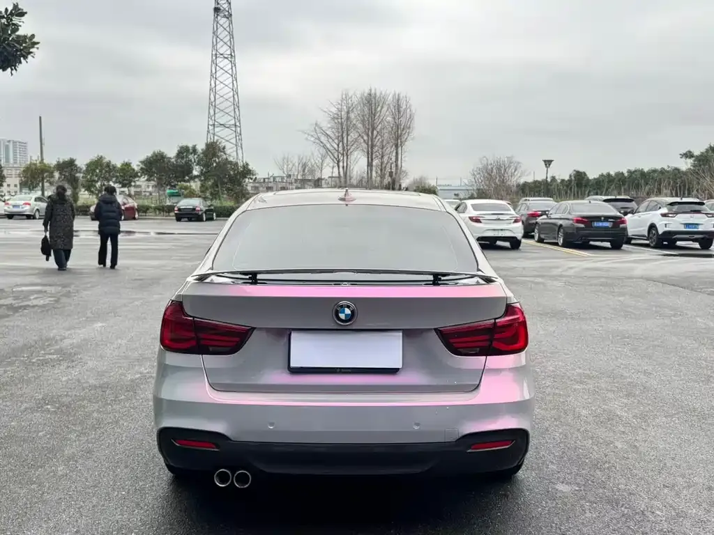 BMW 3 Series GT — фото 9