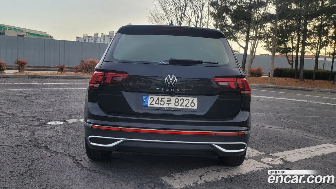 Volkswagen Tiguan — фото 5