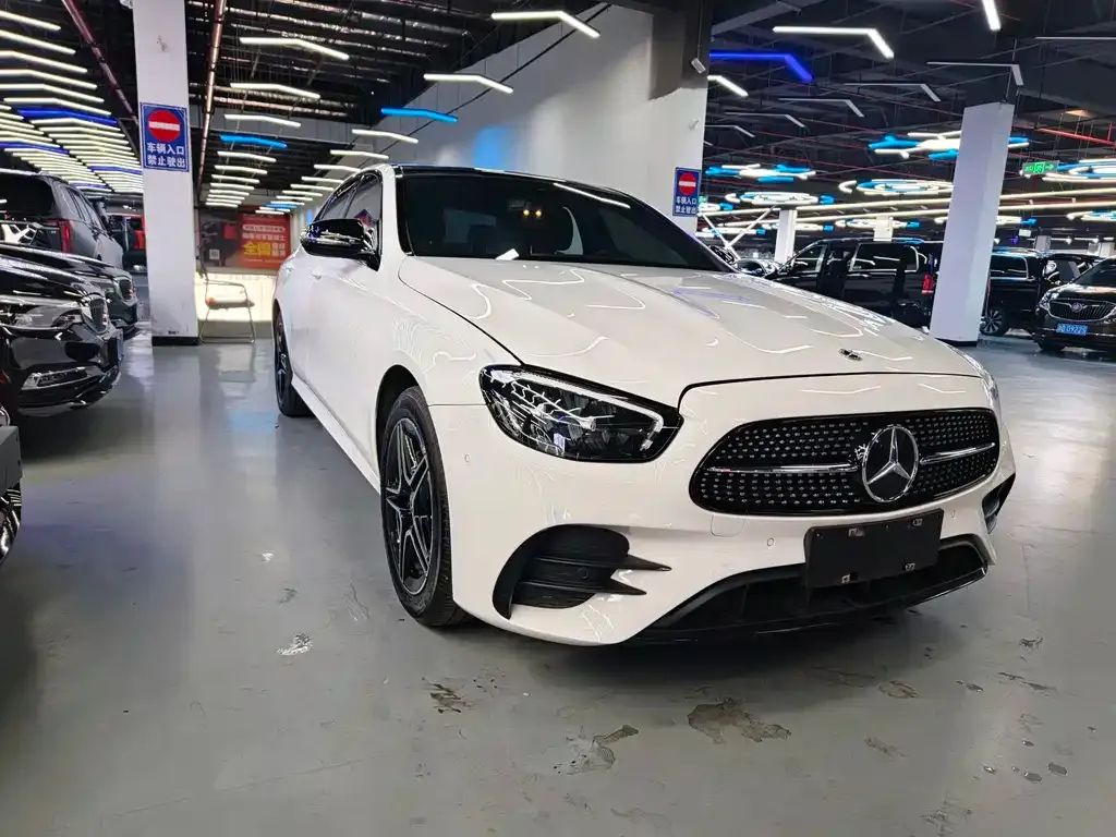 Mercedes-Benz E-Class (Import) — фото 8