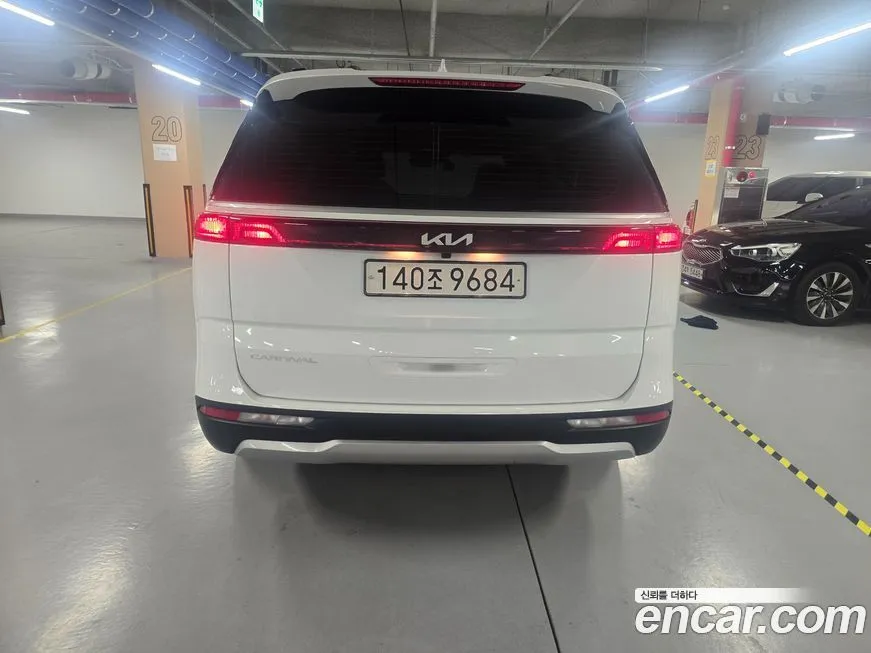 Kia Carnival — фото 2