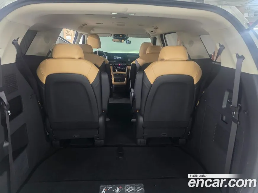 Kia Carnival — фото 4