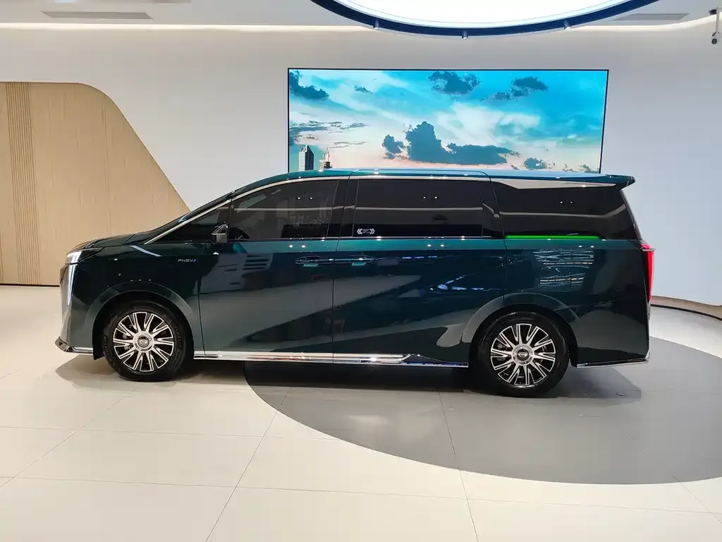 GAC Motor Trumpchi E9 — фото 3