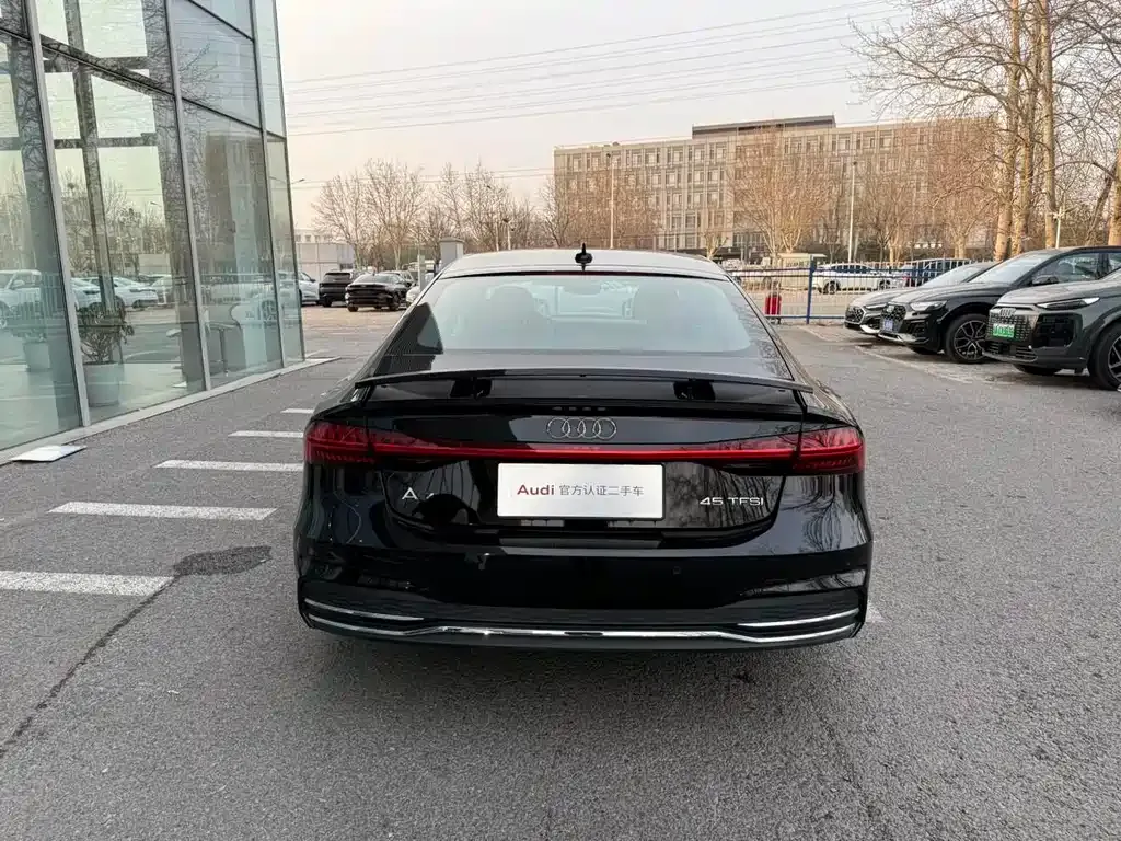 Audi A7 — фото 8