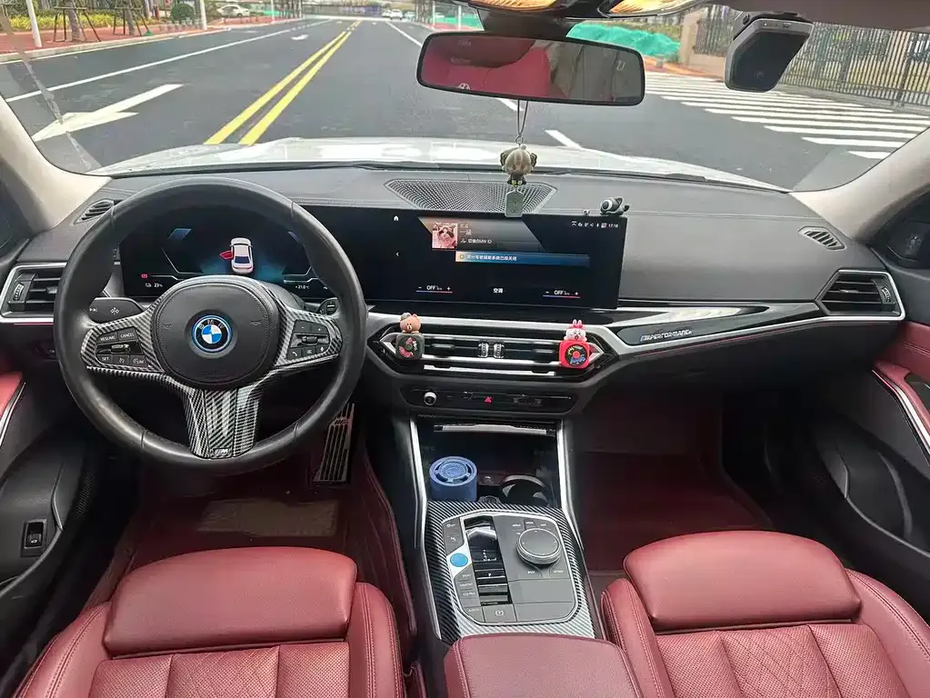 BMW i3 — фото 9