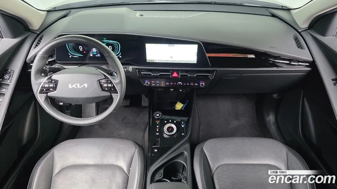 Kia Niro — фото 10