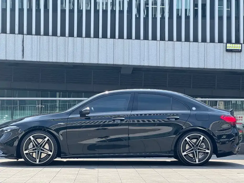 Mercedes-Benz A-Class AMG — фото 10