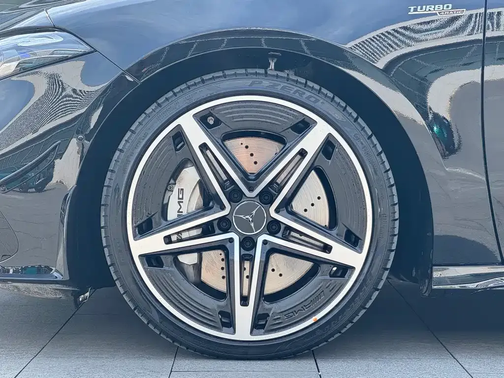 Mercedes-Benz A-Class AMG — фото 5
