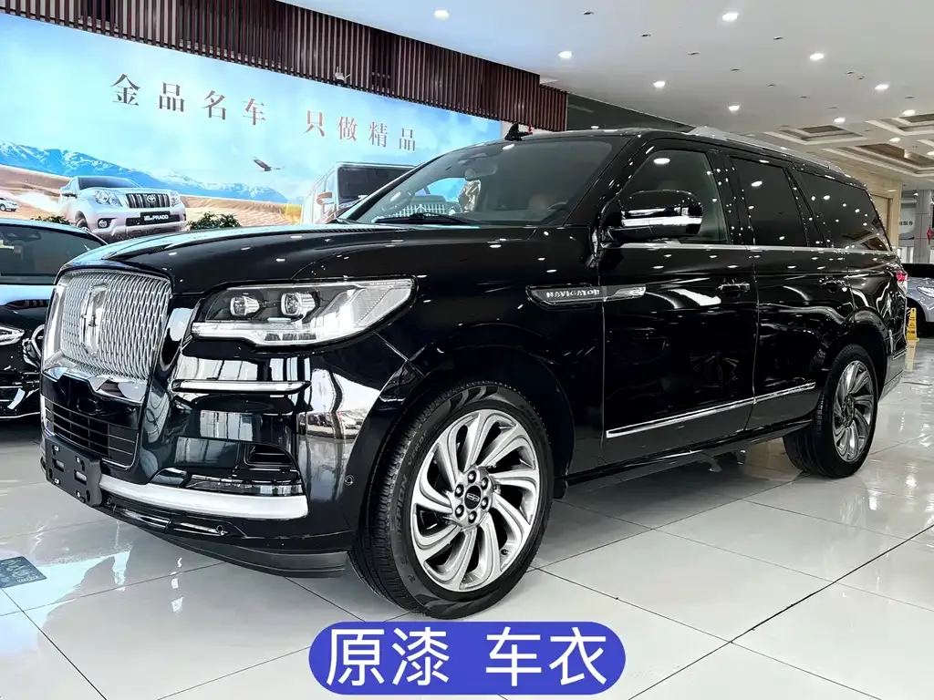Lincoln Navigator — фото 1