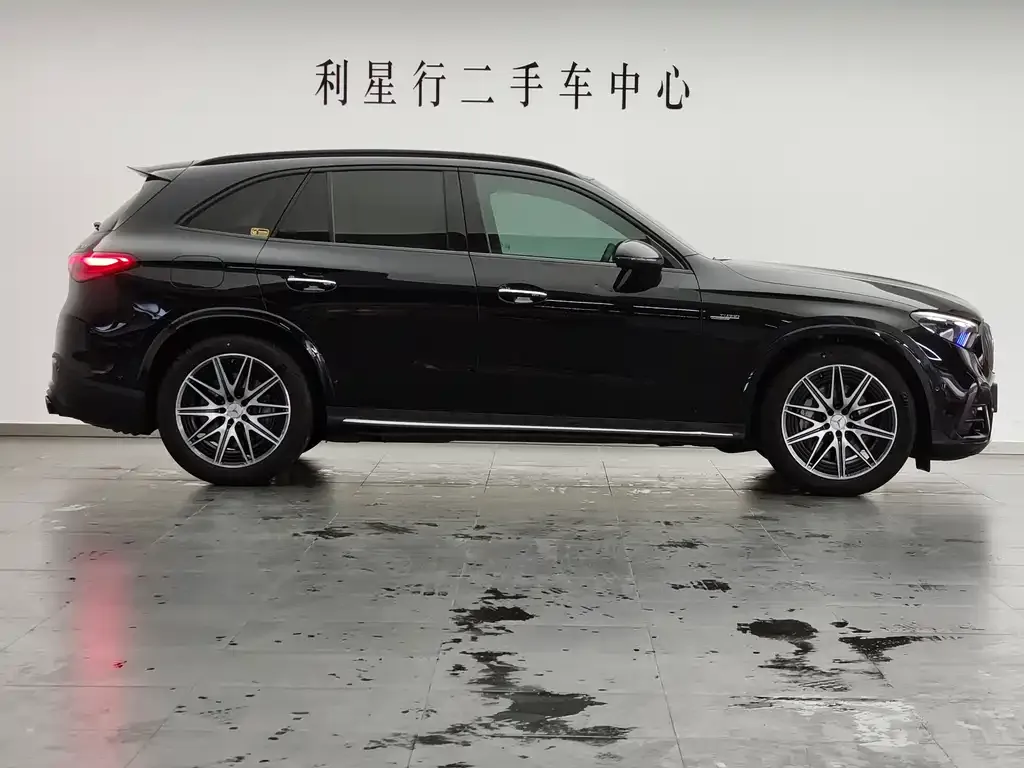 Mercedes-Benz GLC AMG — фото 10