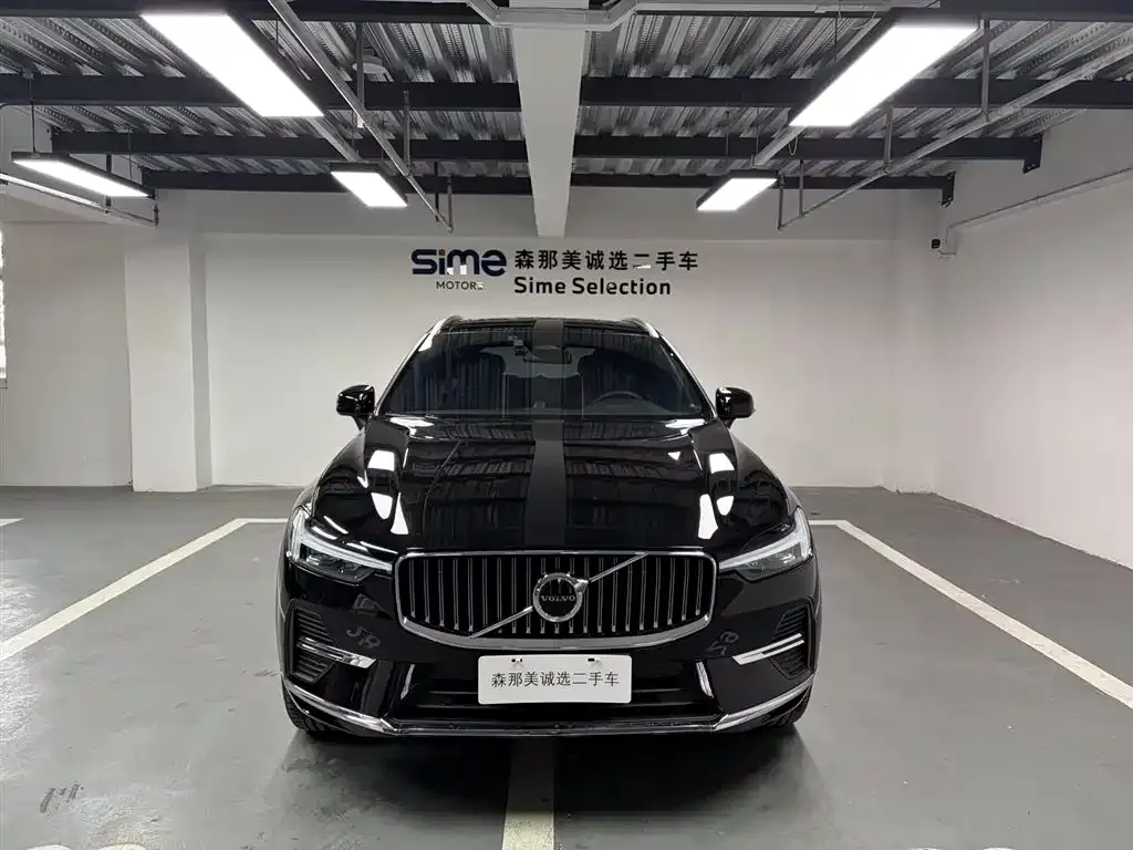 Volvo XC60 — фото 2